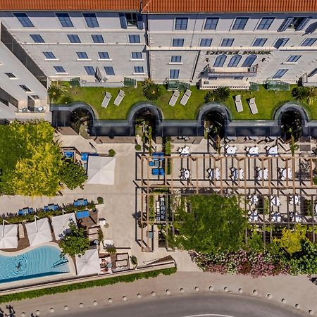 Hotel Park Split Exterior photo Aerial view of the complex